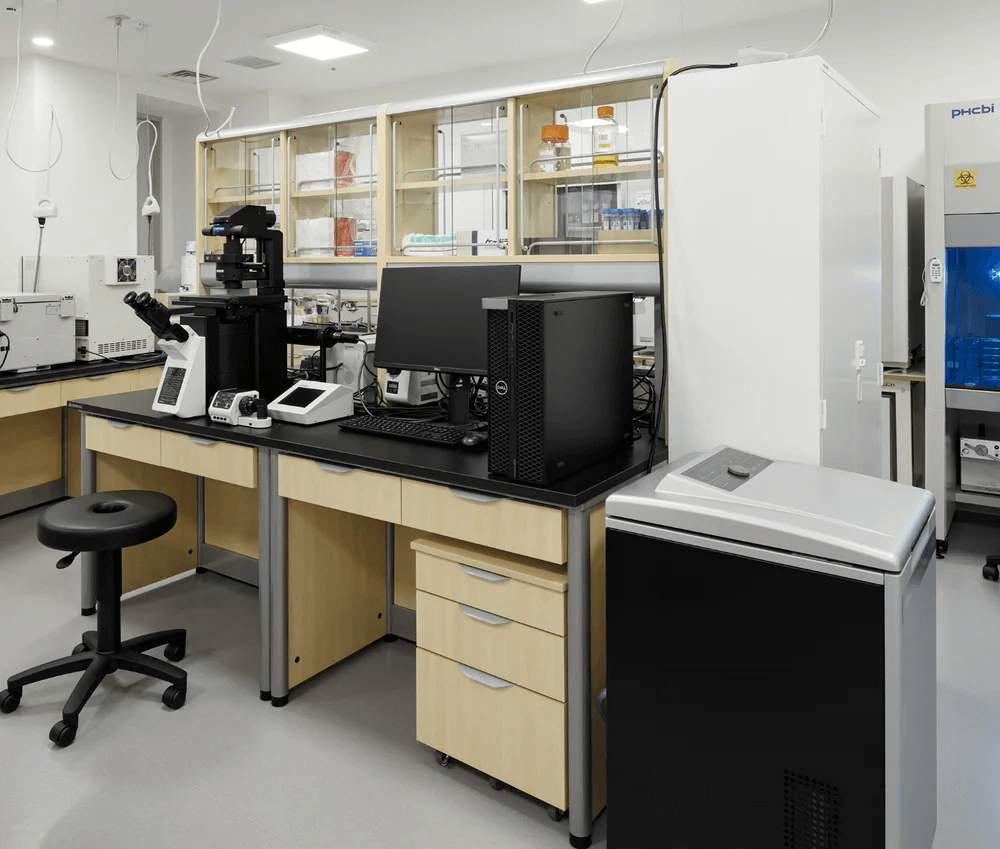 Mirai Lab's NMN research laboratory 
